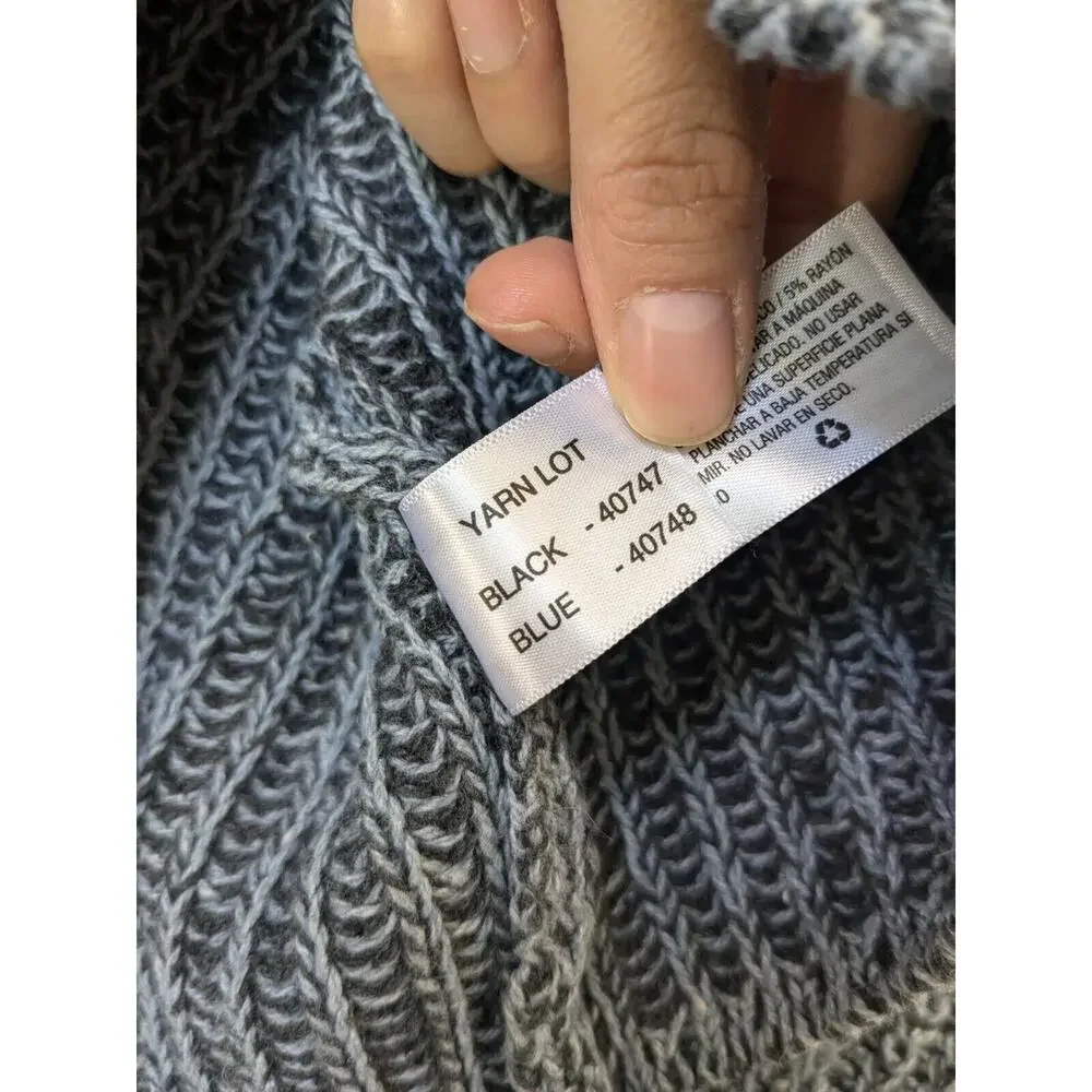 Universal Thread Sweater Dark Gray V Neck Puff Sleeve Knit Winter Size XS NWOT